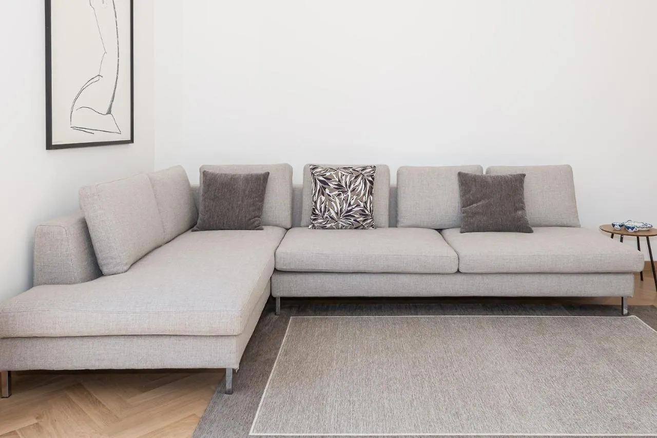 Appartamento Volta 4 By Holiday Solutions Cernobbio Apartamento