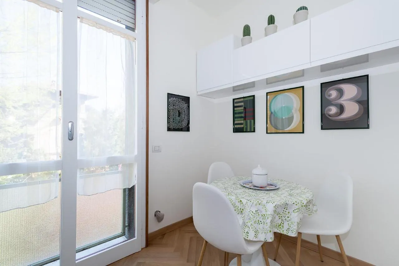Appartamento Volta 4 By Holiday Solutions Cernobbio